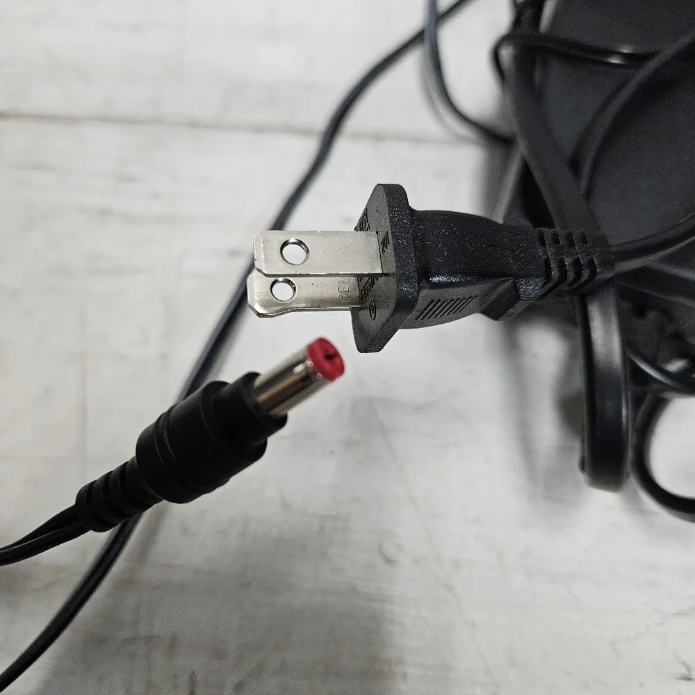 EPS-3 AC Adapter ADP 36KR A Power Cord Cable Laptop Keyboard Electronics